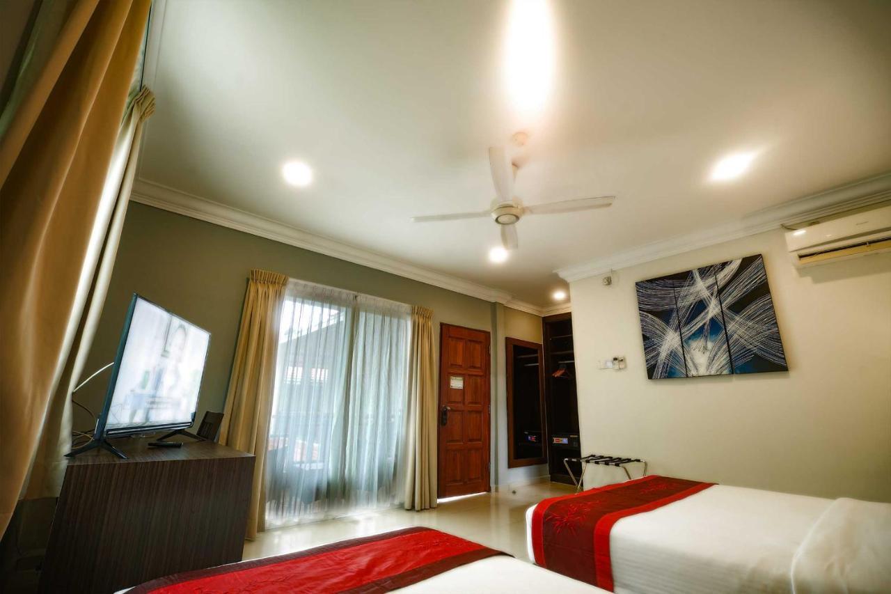 Tioman Dive Resort Kampong Ayer Batang Exterior foto